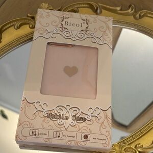 Pink Heart Mobile Case - Women Accessories
IPHONE